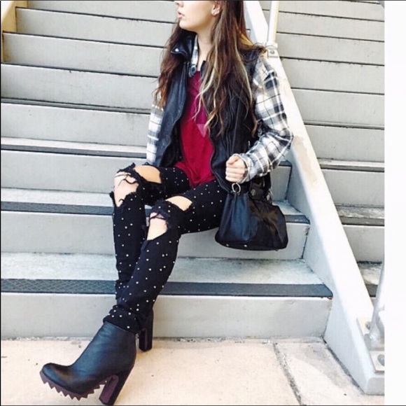 LF Carmar distressed rhinestone boyfriend jeans - Picture 3 of 8